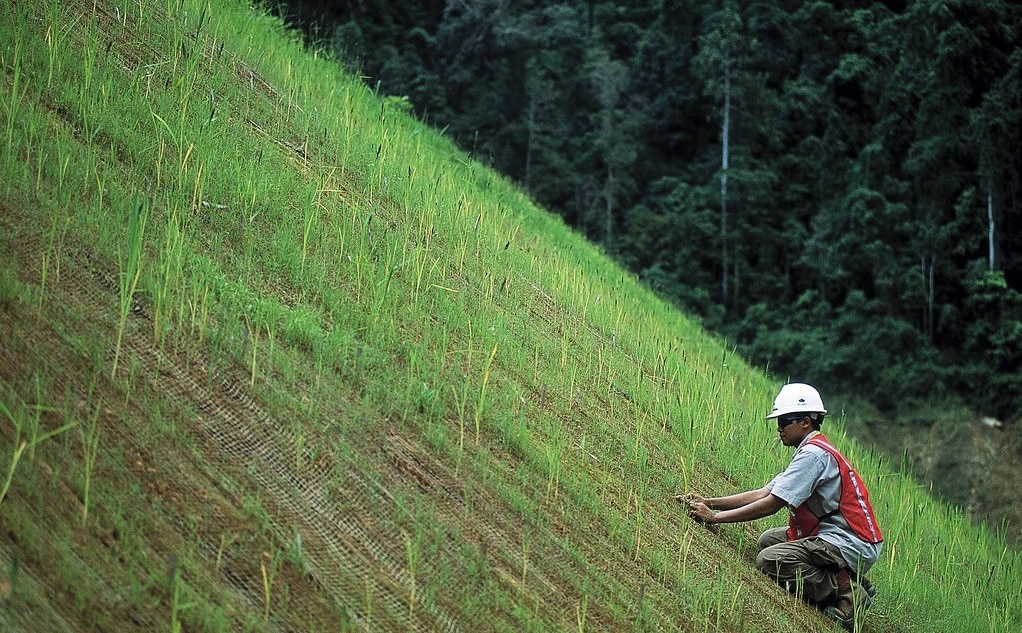 Mining mainstreams biodiversity 2 Rehabilitation work at Newmont's Batu Hijau-mine in Indonesia. Image: Newmont