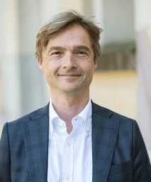 Evolving mining education 1 John Steen is director of the the Bradshaw Research Initiative for Minerals and Mining