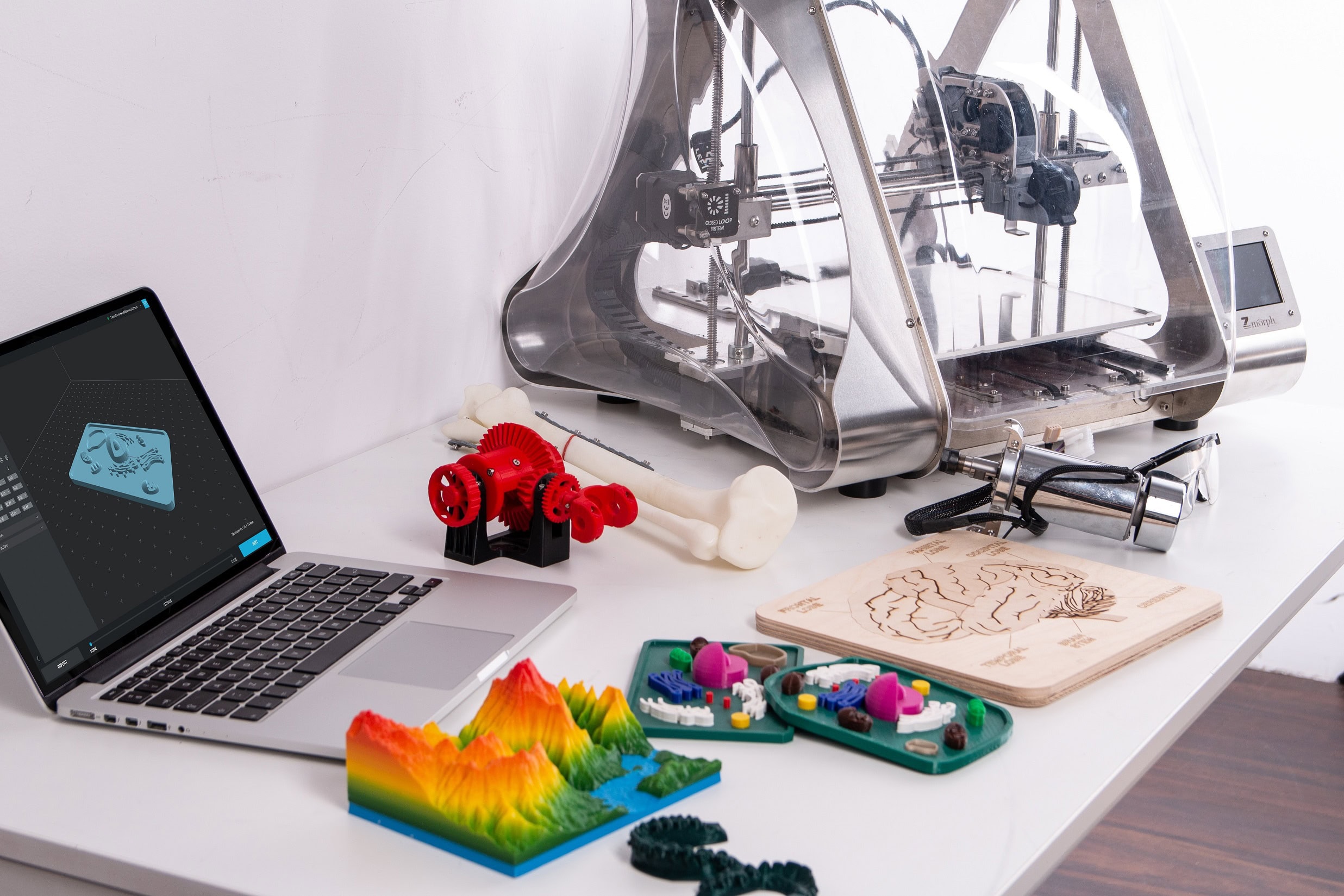 Mining technologies for tomorrow 3 zmorph all in one 3d printers FB1vd3XT zQ unsplash