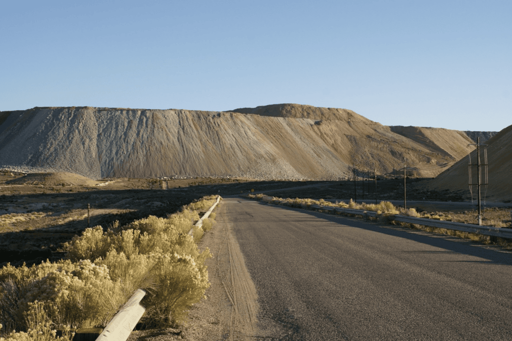 From extraction to sequestration: miners chart a course towards net-negative emissions 2 2 2
