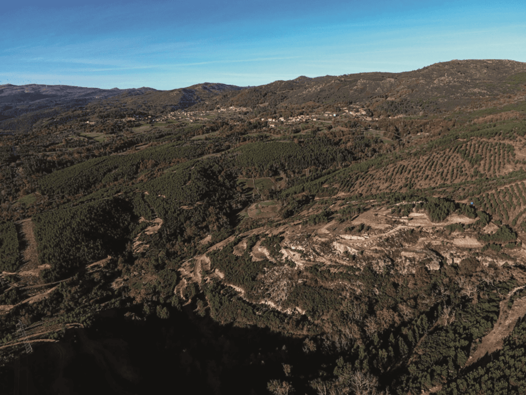 Putting the energy transition at the heart of mining and metals supplies 3 3