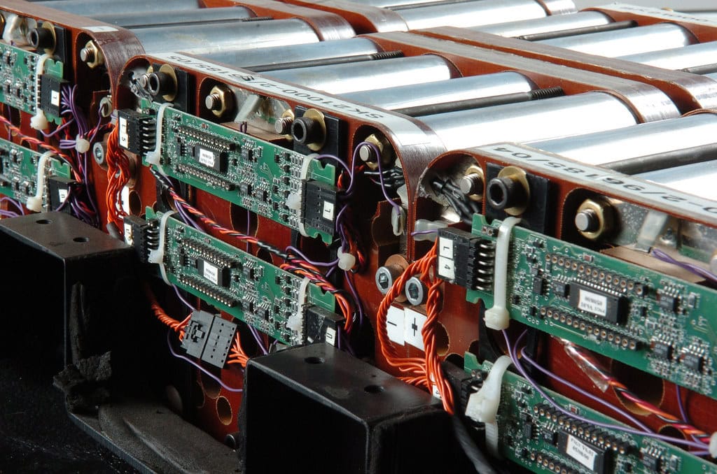 Batteries contain vaulable minerals 1